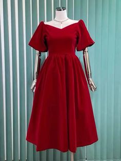 44875589026014|44875589157086|44875589222622|44875589320926 Vintage Midi Dress, Midi Dress For Women, Vintage Midi Dresses, Elegant Attire, Female Clothing, Black Vintage, Long Dresses, Dress For Women, Fashion Brand