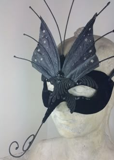 Mosquito Costume, Animal Masquerade Mask, Insect Costume, Outfit Ideas Concert, Dark Faerie, Recycled Outfit, Mask Inspiration, Masquerade Mask Black