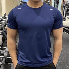 Spandex Ice Silk Men’s Gym & Fitness T Shirt Blue Stretch T-shirt For Gym, Happiness Checklist, Summer Causal, Gym Basketball, Fitness T Shirts, Summer Running, Paypal Money, Silk T Shirt, Men Running