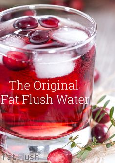 Fat Flush Water, Unsweetened Cranberry Juice, Lemon Diet, Fat Flush, Natural Detox Drinks, Smoothie Detox, Detox Drinks Recipes, Diet Vegetarian, Fat Burner Drinks