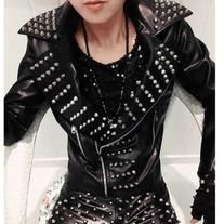 <p><strong>Handmade+Men's+Studded+Leather+Jacket+with+Silver+Studs,Rock+Style+Leather+Jacket,+Stylish+Leather+jacket</strong></p> <p>1.+New+Handmade+Leather++Studded+Jacket.</p> <p>2.+Best+Quality+Genuine+cowhide+Leather.</p> <p>3.+Suede+/+Velvet+different+colours+available.+(if+pictured)</p> ... Punk Rock Costume, Rock Stage, Rock Costume, Stylish Leather Jacket, Black Men Fashion, Faux Leather Jacket, Leather Jacket Men, Rock Style