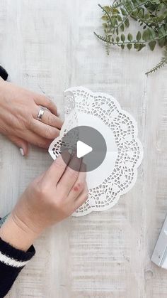 Christmas Ornaments Made From Doilies, Paper Doily Crafts Christmas Angel Ornaments, Doily Tree Craft, Crafts Using Doilies, Doily Angel Craft, Paper Doily Crafts Wedding, How To Starch Doilies, Diy With Doilies, Crafts With Doilies Ideas