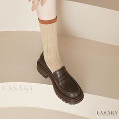 Lasaky - Classic Brown Leather Loafers with Chunky Heels and Rounded Toe Brown Pointed Toe Platform Loafers For Fall, Brown Platform Loafers For Fall, Brown Closed Toe Platform Loafers For Fall, Brown Fall Loafers, Fall Platform Loafers With Round Toe, Brown Platform Loafers With Round Toe, Trendy Brown Platform Loafers With Round Toe, Trendy Brown Round Toe Platform Loafers, Fall Office Platform Loafers With Round Toe