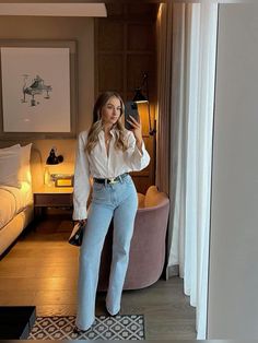 #jeans #style #outfits #datenightoutfitideas Open House Outfit Ideas, Realtor Photoshoot, Real Estate Outfits, Seasonal Outfits, Outfit Elegantes, Chique Outfit, Chic Business Casual, Chic Summer Style, Work Fits