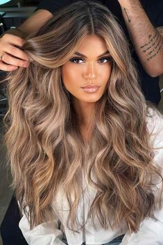 Long Haircuts With Layers For Every Type Of Texture ★ Rambut Brunette, Brown Hair Looks, Long Haircuts, Brunette Hair With Highlights, Brunette Balayage Hair, Hair Done, Brown Hair Balayage, Long Layered Haircuts, Blonde Hair Inspiration