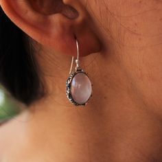 Gemstone - rose quartz Gemstone Size - 10x14 oval Metal - Sterling Silver Natural rose quartz sterling silver Earrings, Same design ring is also uploaded https://www.etsy.com/in-en/GemsNjewelrystudio/listing/752776088/rose-quartz-sterling-silver-ring-gift?utm_source=Copy&utm_medium=ListingManager&utm_campaign=Share&utm_term=so.lmsm&share_time=1600957399075 The earrings can be customized on request and the gemstone can be switched to any gemstone you want. Feel free to contact me Natural Stones Jewelry With Rose Quartz, Delicate Handmade Oval Jewelry, Dainty Oval Jewelry With Natural Stones, Oval Jewelry Matching Set As Gift, Delicate Oval Jewelry As Gift For Her, Delicate Oval Jewelry Gift For Her, Gemstone Earrings With Oval Pendant For Gifts, Dainty Oval Natural Stone Jewelry, Rose Quartz Jewelry With Natural Stones