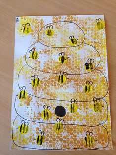 Bee Crafts For Kids, Bee Activities, Insect Crafts, Easy Cheap, Bee Crafts, Kindergarten Art