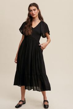 Skirt With Ruffle Hem, Darling Dress, Sleeve Midi Dress, Midi Dress With Sleeves, Tier Skirt, Textured Fabric, Tiered Skirt, Flutter Sleeves, Black Midi Dress