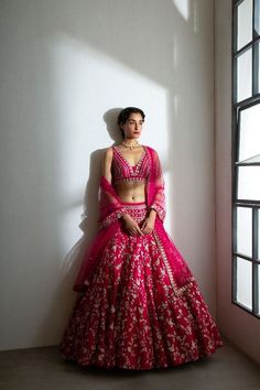 Fuschia Lehenga, Manish Malhotra Lehenga, Orang India, Wedding Fits, Zardozi Embroidery, Lehnga Dress