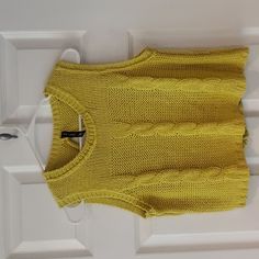 Banjara Cable Knit Sweater Tank With Open Back. Cropped. New Without Tags. Washed Once, Never Worn. Green Open Knit Crew Neck Top, Green Cotton Cable Knit Top, Sweater Tank, Cable Knit Sweater, Green Yellow, Cable Knit, Knit Sweater, Open Back, Knitted Sweaters