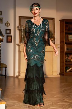 Zapaka Women Black 1920s Flapper Dress V Neck Long Sleeves Vintage Dress With Fringes – ZAPAKA Roaring 20s Party Dress, 1920s Inspired Dresses, Black Flapper Dress, Long Sleeve Vintage Dresses, Fringe Flapper Dress, Gatsby Dress, Art Deco Dress, 1920s Flapper Dress, 1920s Flapper