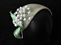 ❀ made to order ❀ each piece is made from scratch and therefore unique This delicate spring headpiece in fresh mint tones featuring retro style lily of the valley flowers is my humble nod to one of the most famous French Couturiers and his affection for this tiny little flower. The subtle mint green of the hat is perfect in its delicacy to show off the small Lilly of the Valley flowers in all their glory. This original fabric lily of the valley headpiece is hand crafted from scratch using finest Hair Circlet, Silk Flower Crown, Mint Tone, Daisy Headband, Flower Headdress, Wedding Hair Wreath, Lily Of The Valley Flowers, Into Fashion, Denim Flowers