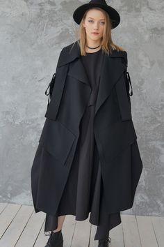 Trench Coat Winter, Winter Coat Black, Wool Coat Black, Maternity Long Dress, Black Trench Coat, Kimono Coat, Black Ruffle Dress, Elegant Coats, Black Kimono