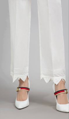 Paint Plazzo Designs, Paint Plazo Design, Trousers Styling, Trouser Ideas, Latest Trouser Design, Neck Design With Lace, Design Of Neck