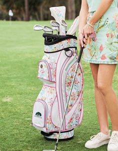 This lightweight bag made from weather-resistant, printed nylon features a 14-way top, which keeps your clubs within reach while the top and bottom assist handles and single shoulder strap make for comfortable lifting. 8 zipper pockets and a front panel pocket will keep your belongings organized. Inside, you'll find a rain cover included for not-so-sunny days. Pro tip: The front panel can be monogrammed! Cute Golf Bags For Women, Golf Bag Women, Golf Aesthetic Outfit, Golf Bags For Women, Cute Golf Outfits Women, Golf Clubs Women, Golf Aesthetic