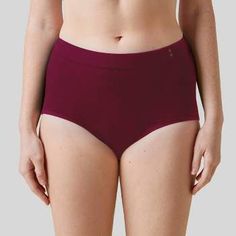 Supportive Solid Bottoms With Soft Fabric, Supportive Solid Soft Bottoms, Soft Stretch Full-coverage Bottoms, Soft Stretch Yoga Bottoms, Fitted Comfortable Soft Bottoms, Casual Supportive Bottoms In Solid Color, Casual Supportive Solid Color Bottoms, Casual Solid Color Supportive Bottoms, Supportive Soft Touch Sports Bottoms