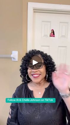 10K views · 193 reactions | Full crochet install for beginners #viralreelsfacebook #trendingreelsvideo #viralshorts #viralvideochallenge #hairextensions #HairGoals... | By Telly_Ceo | Facebook Crochet Hairstyles, Facebook Ceo, 10k Views, Hair Goals, Viral Videos, Hair Extensions