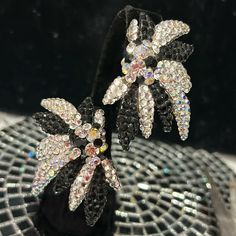 These Were Designed By Minuet Of Bellini For Formart As A Custom Design For Our Boutique In The 1980s. These Are Absolutely Stunning For Any Red Carpet, Black Tie Affair. Every Crystal Is Hand Set And These Are Clip Ons So They Sit Perfectly Balanced On Your Earlobes. Very Dramatic Look. 2.5” Length Designer Signed Clip On Style Swarovski Austrian Crystals Vintage Box D ( Blk Gold Box) Sparkling Black Earrings For Party, Chandler Earrings, Black Aurora, Wedding Earrings Studs, Black Cat Earrings, Wedding Studs, Silver Pearl Earrings, Turquoise Stud Earrings, Gold Earrings For Women