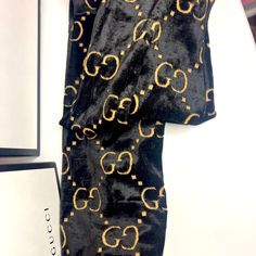 Gucci Jumbo Gg Canvas Pants / Leggings In Great Condition Leggings Gucci, Gucci Black Women's Pants, Women's Gucci Cotton Pants, Gucci Luxury Full-length Pants, Canvas Pants, Pants For Women, Leggings, Gucci, Pants