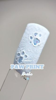 Snow Paw Print Nails, Dog Nail Art Ideas, Bear Paw Nails, Dog Print Nail Designs, Polar Bear Nails Christmas, Nails Paw Prints, Pink Snow Nails, Dog Theme Nails, Paw Nails Designs