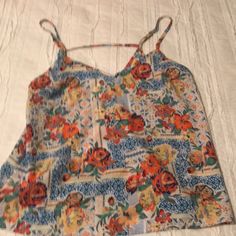 Brand New Never Worn Summer Top Adjustable Straps Perfect With Jeans Or Shorts Casual Printed Camisole, Multicolor Floral Print Tank Top For Day Out, Casual Printed Camisole For Vacation, Casual Printed V-neck Camisole, Summer Multicolor Floral Print Camisole, Casual Multicolor Camisole For Vacation, Fitted Multicolor Casual Camisole, Casual Multicolor Floral Print Camisole, Summer Top