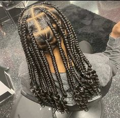 Knotless Box Braids Large Short, Large Vs Jumbo Knotless Braids, Big Section Box Braids, Rectangle Part Box Braids, Big Knotless Box Braids With Curls Short, Large Shoulder Length Knotless Braids, Jumbo Knotless Box Braids Short, Large Knotless Braids Short, Large Short Braids