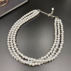 This beautiful White Faux Pearl Necklace is completely handmade with high quality. It can be worn with everything and everywhere, at a holiday party or after work with friends! - Necklace length is 17" long plus additional 4 inch extender chain for length adjustment. Made from acrylic white 8 mm beads. - silver plated finding - clasp is stainless steel lobster claw - 4 inches extender is non tarnish silver plated textured chain This necklace would be a PERFECT GIFT for you or for your family and Pearl Necklace Handmade, Friends Necklace, Turquoise Statement Necklace, Autumn Necklace, Christmas Necklace, Multi Layer Necklace, Handmade Gifts For Her, Friend Necklaces, White Necklace