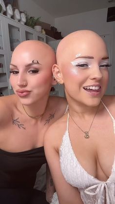 Easy Halloween Makeup- Devil and Angel Angel And Devil Makeup, Halloween Angel Makeup Ideas, Devil And Angel, Demon Makeup, Devil Makeup, Angel Makeup, Halloween Makeup Easy, Halloween Make Up, Angel And Devil