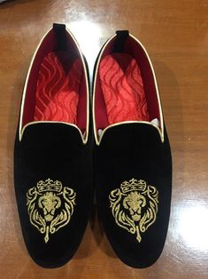 Mens Wedding shoes to give a authentic designer look to your dress.this will enhance your celebration look to its best.The shoes has been handcrafted with embroidery work all over it .Wear these with sherwani or suit or ethnic wear kurta dress and dominate your presence Formal Wedding Shoes With Zari Work And Closed Toe, Formal Wedding Shoes With Zari Work, Traditional Formal Closed Toe Loafers, Festive Formal Wedding Shoes With Round Toe, Traditional Closed Toe Formal Loafers, Traditional Flat Loafers For Galas, Luxury Black Sherwani With Intricate Embroidery, Transitional Black Sherwani With Intricate Embroidery, Traditional Black Embroidered Sherwani