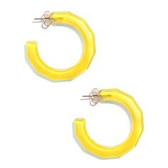 The earrings to have on hand when you want an easy put-together look. Pro tip: keep a pair in your purse and at your desk for instant glam. -Post Back -Pure Raw Materials -35mm Hoop Diameter -Nickel and Lead Compliant (Hypoallergenic) Consuela Bags, Flat Wedges, Hoop Earrings Style, Pro Tip, Open Hoop Earrings, Blowout Sale, The Grove, Digital Gift Card, Room Spray