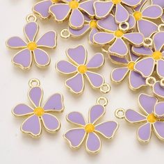 Size: About 20mm long, 17mm wide, 2mm thick, hole: 1.6mm Material: Alloy + Enamel Quantity: 5 pieces **Please note that all items are displayed as accurately as possible but size and color may vary slightly.** Flower Pendant Light, Kawaii Doll, Bead Store, Gold Flower, Creative Jewelry, Purple Flower, Flower Charm, Metal Design, Flower Pendant