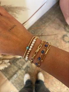 Bracelet Inspo, Preppy Jewelry, Wrist Jewelry, Italy Outfits, Dope Jewelry, Chunky Bracelets