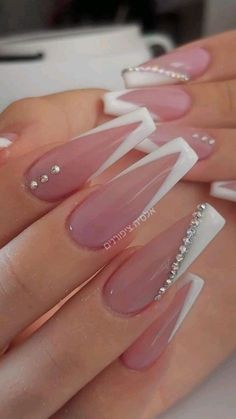 Formal Nails, Long Acrylic Nails Coffin, Pearl Nails, Coffin Nails Long, Long Square Acrylic Nails, Sparkle Nails, Bling Acrylic Nails, Acrylic Nails Coffin Short, Pink Acrylic Nails