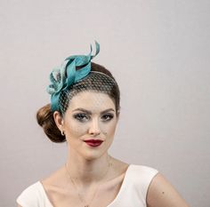 Elegant Fascinator, Fascinator Hats Outfit, Kentucky Derby Fascinator, Pearl Bridal Headband, Sinamay Hats, Fascinator Hairstyles, Bridal Hat, Fascinator Headband, Silk Headband