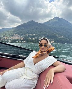 Yacht Outfit, Milan Outfits, Cute Vacation Outfits, Rich Girl Lifestyle, Vacay Outfits, Italy Outfits, Black Femininity, Travel Outfits, Aesthetic Travel