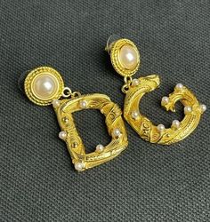 Vintage Dolce Gabbana Dangle Drop Gold Earrings Pearl Excellent condition Vintage Antique Gold Dangle Earrings, Ornate Gold Plated Dangle Earrings, Vintage Gold Pierced Danglers, Vintage Yellow Gold Dangle Earrings, Ornate Gold Drop Pearl Earrings, Dolce And Gabbana Jewelry Earrings, Dolce & Gabbana, Gold Earrings, Favorite Jewelry