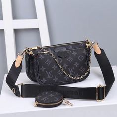 Sling Bags Women, Black Tartan, Satchel Tote Bag, Louis Vuitton Fashion, Leather Handbags Crossbody