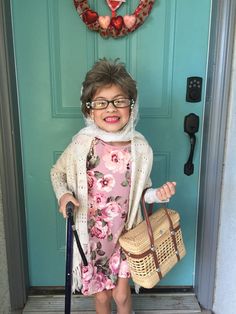 Grandma Dress Up Costumes, Kids Grandma Costume, 100 Day Old Lady Costume, 100 Days Of School Dress Up Girls Diy, Grandma Dress Up