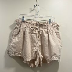 Ordered And Were Too Large And Forgot To Return. So Now They Can Be Yours! Beige Drawstring Shorts For Day Out, Preppy Shorts, Shorts Fits, Boyfriend Shorts, Peach Orange, Cuffed Shorts, Pleated Shorts, Crocs Shoes, Knit Shorts