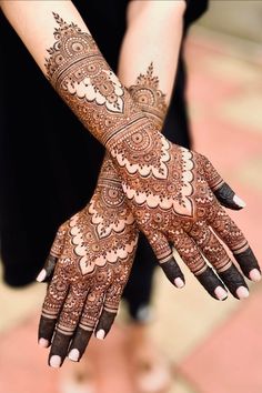 bridal full hand mehndi designs back side | wedding mehndi designs bridal hands | wedding mehndi designs for groom sister | mehndi henna designs back hand | bridal mehndi designs for wedding | latest indian bridal mehndi designs weddings back hands Henna Designs On Back Hand, Back Hand Mehndi Design Full, Bridal Mehendi For Back Hand, Full Mendhi Design, Mehedi Design Unique, Mehndi Art Designs Bridal Full Hand, Back Side Mehndi Design Bridal, Back Full Hand Mehndi Designs Latest, Back Side Mehendi Design Full Hand