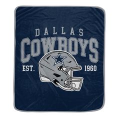 Wrap up in your favorite team’s Pegasus Sports Vintage Arch Block Blanket to show your support all yearlong! Stay cozy with this 100% Polyester blanket with your team’s officially licensed logo and colors. This blanket measures approximately 50" x 60", the perfect size to snuggle underneath and watch games in comfort and style! Dallas Cowboys Blanket, Mike Singletary, Dallas Cowboys Gear, Nfl Vintage, Cowboy Gear, Football Trading Cards, Nfl Dallas Cowboys, Nfl Fans, Stay Cozy