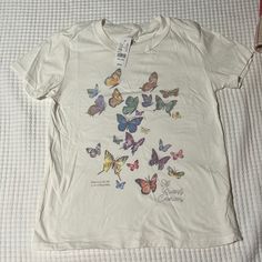 Pacsun Butterfly Tee, Size Small, Never Worn- Great Condition, Original Tags Casual Butterfly Print Tops For Summer, Butterfly Clothes, Pacsun Tops, Pacsun, Color White, Womens Tops, Tops & Tees, Tags, T Shirt