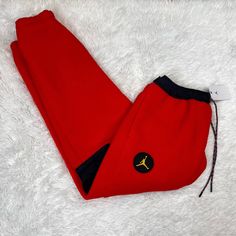 Nike Air Jordan Essentials Mountainside Fleece Pants Men’s Size Xl Red Dc9730 Nwt Jordan Fleece, Jordan Essentials, Pants Nike, Jordan Red, Active Wear Pants, Fleece Pants, Jordans For Men, Pants Men, Tag Sale