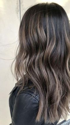 Ash Brunette Hair Color, Black Hair Balayage, Dark Brunette Hair, Dark Hair With Highlights, Brown Highlights