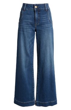 Wide Hem Jeans, Clothes For Short Women Body Types, Fashion In My 40s For Women, Best Wide Leg Jeans For Women, 2024 Pants Trend, Petite Wide Leg Jeans, Chic Jeans Outfit Classy, Wide Leg High Waist Jeans Outfit, Style For Women In Their 30s