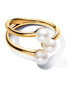 in stock Chanel Accessories Jewelry, Minimal Room, Butterfly Photography, Stacked Rings, Open Rings, Pearl And Diamond Ring, Pandora Rings, Girly Accessories, Chanel Accessories