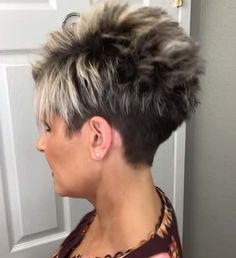 Short Pixie Hairstyles, Spikey Short Hair, Short Stacked Hair, Short Spiky Haircuts, Stacked Hair