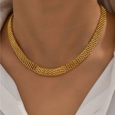 New Gold Plated Stainless Steel Mesh Chain Necklace Lobster Clasp Closure With Extender Approx 16-18” Gold Thick Necklace, Flat Gold Necklace, Aurora Costume, Trendy Closet, Paris Flat, Money Jewelry, Thick Necklace, Icy Girl, Vintage Vacation