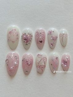 Cute Korean Style Nails, Pink Bow Nail Designs, Nail Art Simple Pink, Nails Ideas Coquette, Simple Bow Nails, Nail Designs Coquette, Pink Korean Nails, Simple Pink Nail Designs, Girly Pink Nails