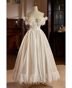 Get 10% off now! Buy vintage inspired lace satin ballgown wedding dress off shoulder at wholesale price online. Free shipping and pro custom service since 2009. Wedding Dress With Lace Trim For Debutante Ball, Vintage Off-shoulder Wedding Dress, Wedding Ball Gown With Lace Trim And Fitted Bodice, Bridal Satin Ball Gown, Lace Wedding Dress Ballgown, Vogue Wedding Dresses, Satin Ballgown Wedding Dress, Satin Ballgown Wedding Dresses, Wedding Core